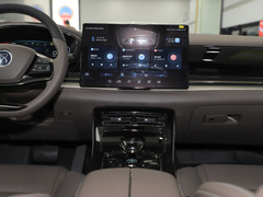 2023款 EV 冠军版 605KM前驱尊贵型