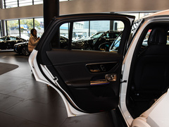 2024款 GLC 300 4MATIC 轿跑SUV