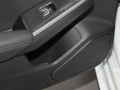 2023款 HATCHBACK 240TURBO CVT幻夜·豪华版