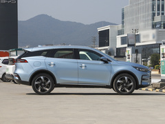 2023款 DM-i 冠军版 112KM 尊贵型