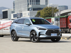 2023款 DM-i 冠军版 112KM 尊贵型