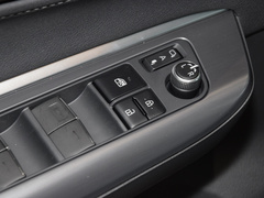 2023款 2.0L CVT两驱进取版