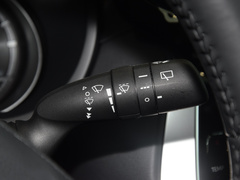 2023款 2.0L CVT两驱进取版