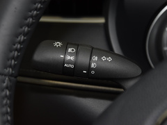 2023款 2.0L CVT两驱进取版
