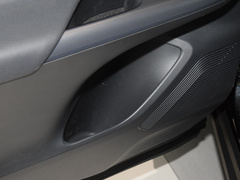 2023款 2.0L CVT两驱进取版