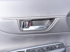 2023款 2.0L CVT两驱进取版