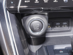 2023款 2.0L CVT两驱进取版