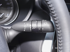 2023款 2.0L CVT两驱进取版