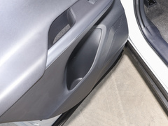 2023款 2.0L CVT两驱进取版