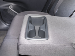 2023款 2.0L CVT两驱进取版