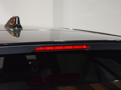 2023款 2.0L CVT两驱豪华版