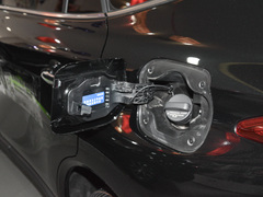 2023款 2.0L CVT两驱豪华版