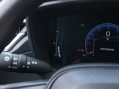 2023款 2.0L 精英版