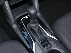 2023款 2.0L 精英版