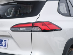 2023款 2.0L 精英版