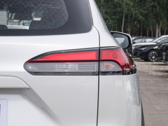 2023款 2.0L 精英版