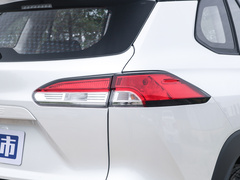 2023款 2.0L 精英版