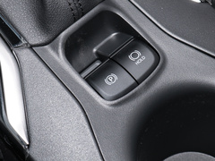 2023款 2.0L 精英版