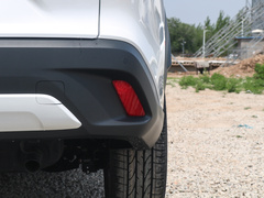 2023款 2.0L 精英版