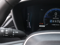2023款 2.0L 精英版
