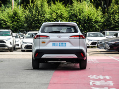 2023款 2.0L 精英版