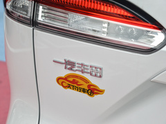 2023款 2.0L 精英版