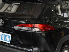 2023款 2.0L 精英版