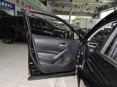 2023款 2.0L 精英版