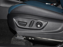 2023款 2.0L 精英版