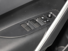 2023款 2.0L 精英版