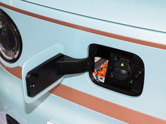 2023款 熊猫mini 120km 萌萌熊