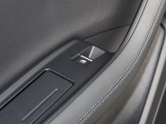 2024款 55 TFSI quattro S line运动型