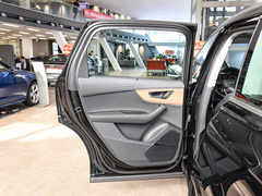 2024款 55 TFSI quattro S line运动型