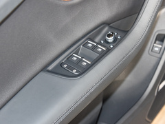 2024款 55 TFSI quattro S line运动型