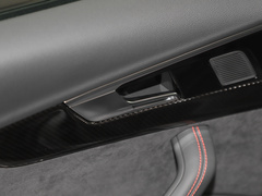 2022款 RS4 Avant 黑曜版