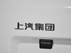 2023款 2.0T 手动经典傲运通短轴超低顶7/8/9座