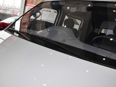 2023款 2.0T 手动经典傲运通短轴超低顶7/8/9座