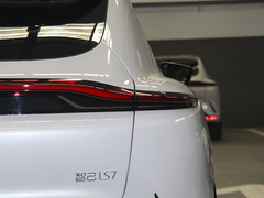 2023款 90kWh Elite后驱版