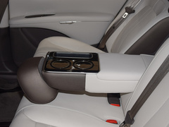 2023款 100kWh Lux后驱版