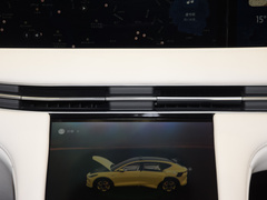 2023款 100kWh Lux后驱版