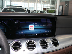2023款 E 350 e L 插电式混合动力运动轿车