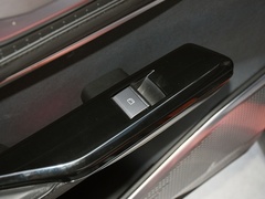 2023款 810km 长续航版