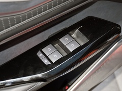 2023款 810km 长续航版