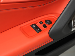 2023款 sDrive 25i M运动曜夜套装