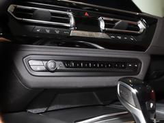 2023款 sDrive 25i M运动曜夜套装