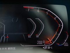 2023款 sDrive 25i M运动曜夜套装