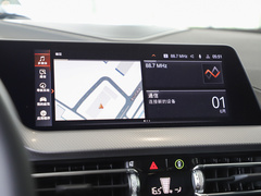 2023款 225i 四门轿跑车 M运动曜夜套装