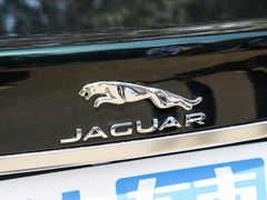 2023款 XFL 2.0T P250 两驱精英运动版