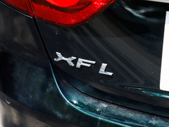 2023款 XFL 2.0T P250 两驱精英运动版