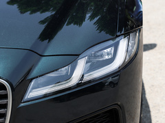 2023款 XFL 2.0T P250 两驱精英运动版
